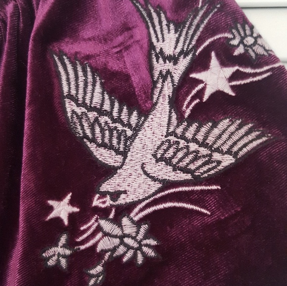 Xhilaration Off the Shoulder Blouse - Picture 2 of 8